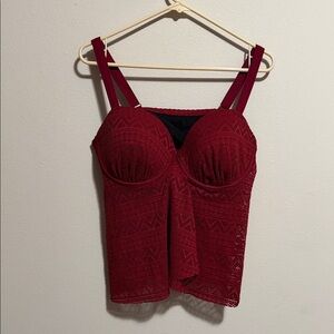 Women’s plus sized swim top with built in wired bra NWOT
